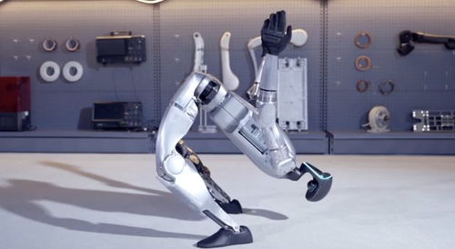 專訪宇樹科技王興興 在人形機器人的巨變前夜,做一個敏銳的謹慎派